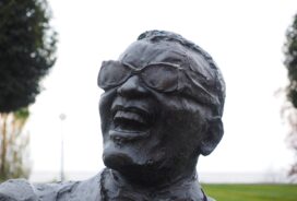 Ray Charles statue